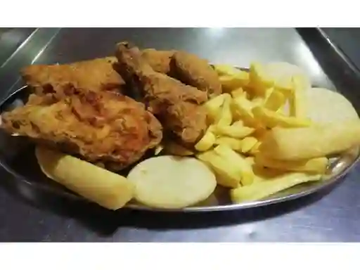 Combo 1/2 Pollo Broaster