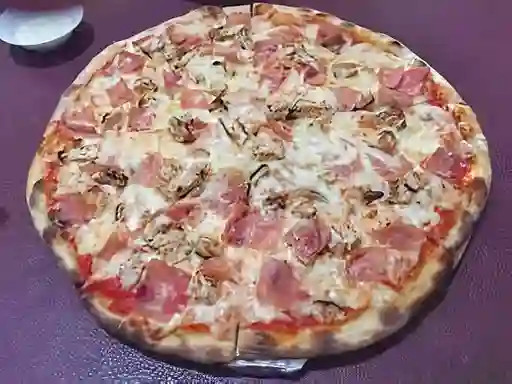 Pizza Jamón & Pollo