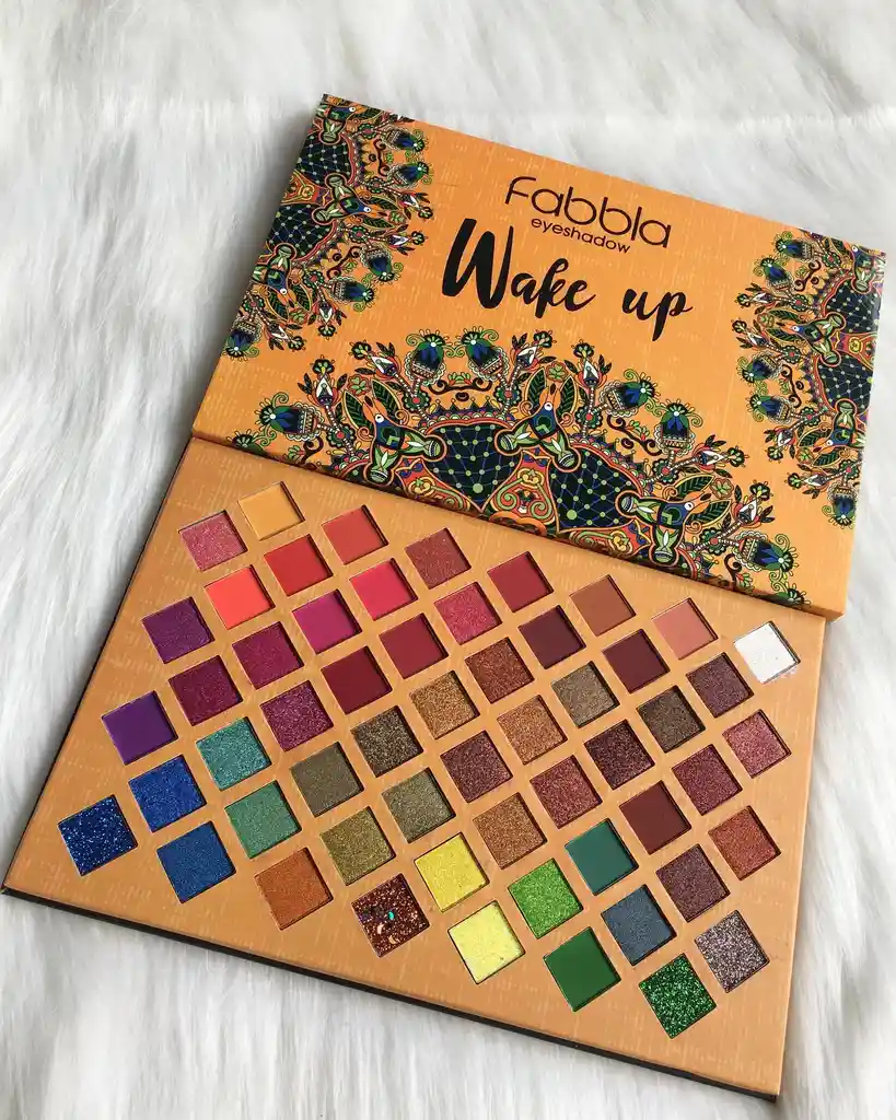 pALETA DE SOMBRAS X 56 TONOS FABBLA WAKE UP