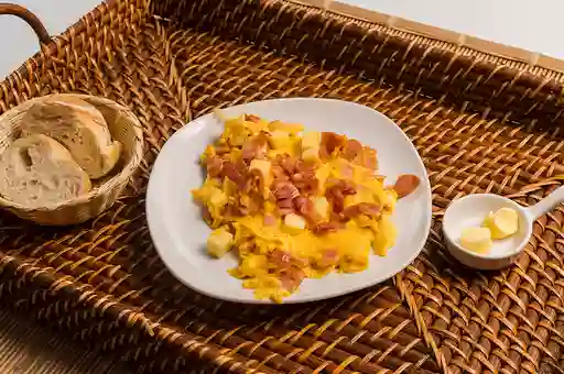 Huevos con Todo