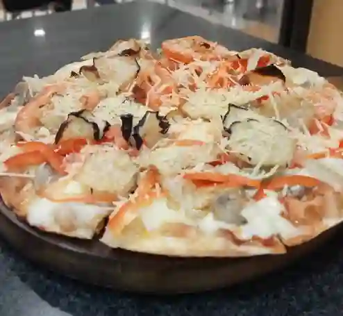 Pizza Antipasto Berenjena