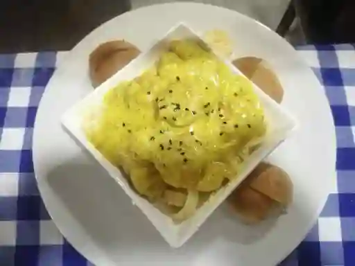 Spaguetti Camarones Al Curry