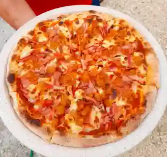 Pizza Hawaiana Diverso