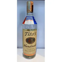 Vodka Tito's Botella 750 mL