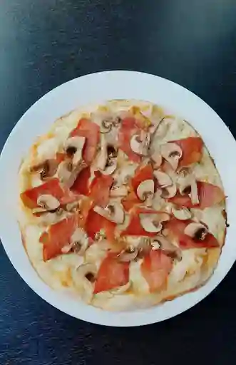 Pizza Rustica 