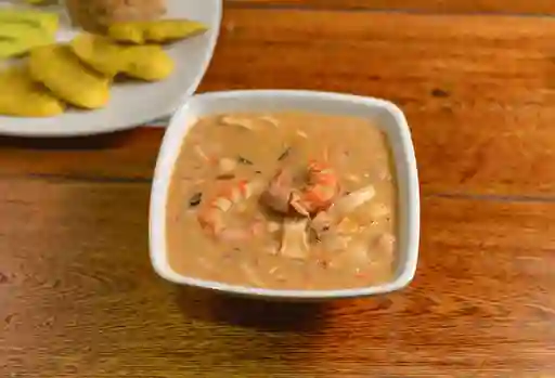 Cazuela de Mariscos