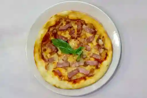 Pizza de Tocineta con Queso