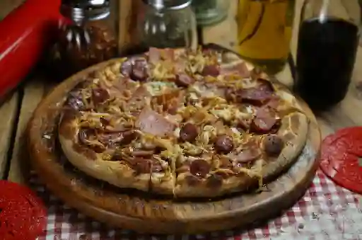 Pizza Carnes