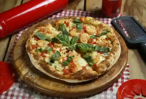 Pizza Camarón Albahaca