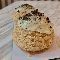 Choux Cookies And Cream