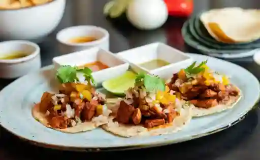 Tacos Cerdo Al Pastor Yucatán