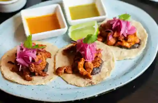 Tacos Pollo Pibil