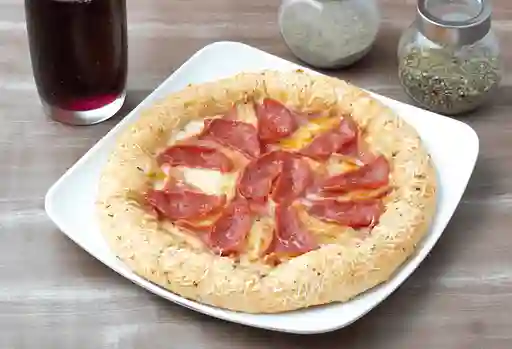 Pizza Personal Sencilla de Salami