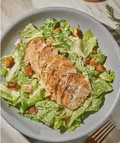 Ensalada Caesar con Pollo