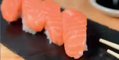 Niguiris de Salmon