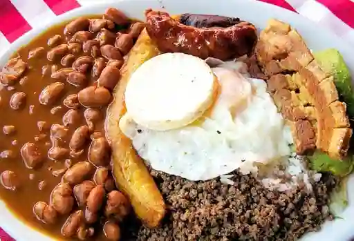 Bandeja Paisa