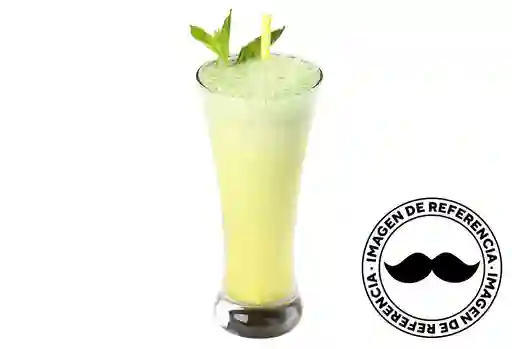 Limonada Piña Hierbabuena