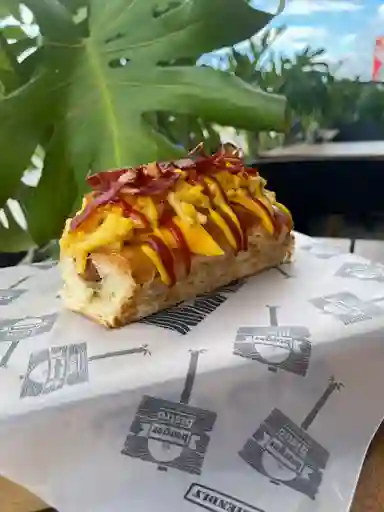 Hot Dog Lousiana Mac And Cheese