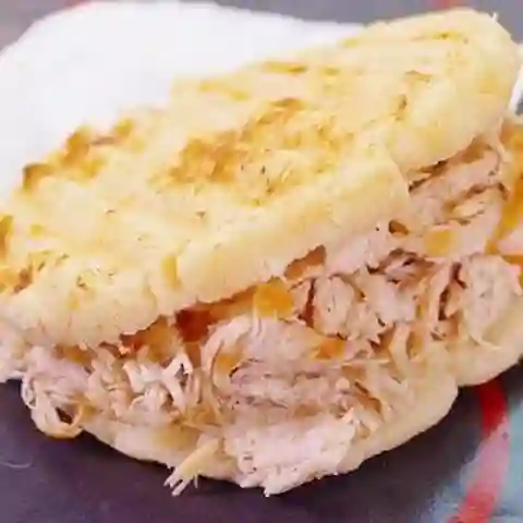 Arepa de Pollo