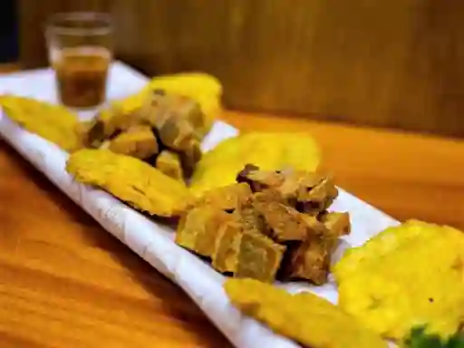 Pïcada de Chicharrón