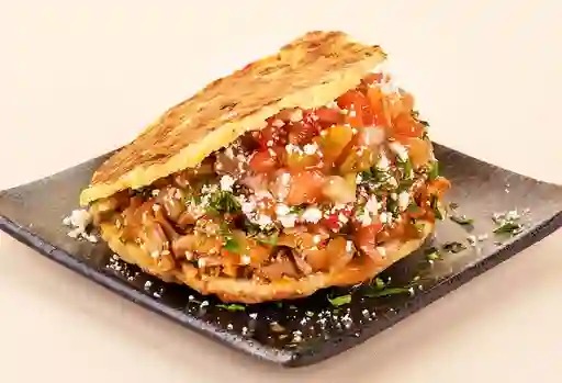 Arepa de Chicharrón