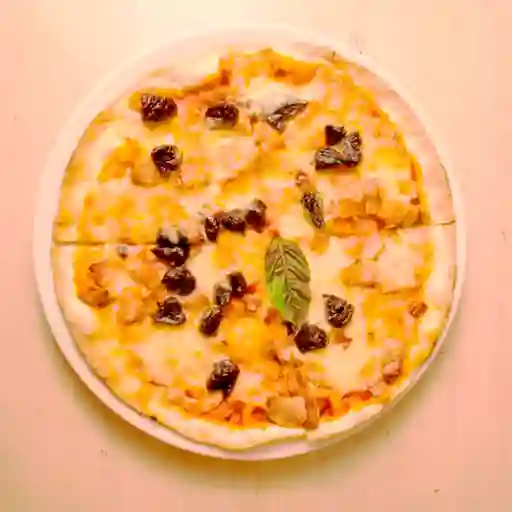 Pizza de Tocineta y Ciruela