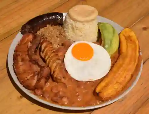 Bandeja Paisa