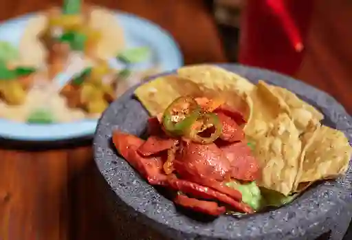 Guacamole con Chorizo