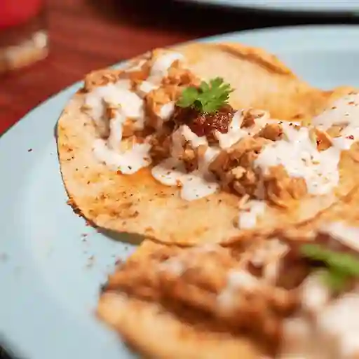 Orden de Tacos de Tinga