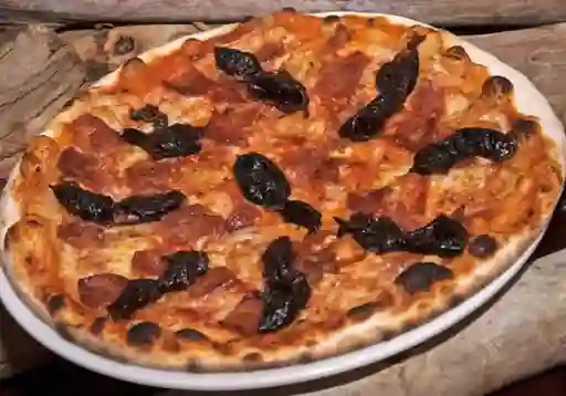 Pizza Ciruela y Tocineta