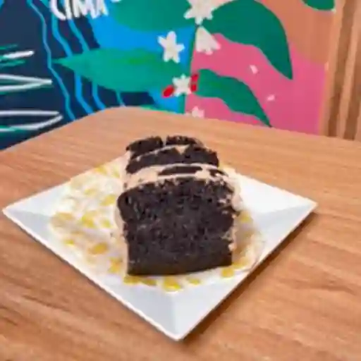 Torta Completa de Chocolate con Maracuyá