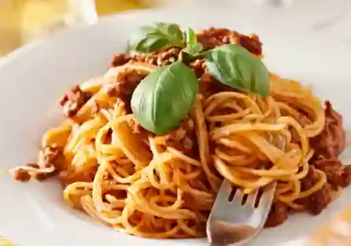 Spaguetti Carne Infantil + Bebida