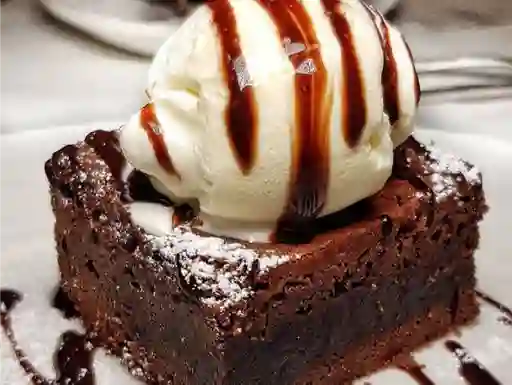 Brownie con Helado