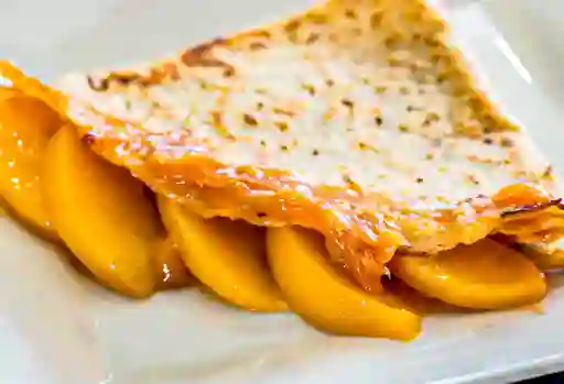 Crepe de Arequipe y Melocotón