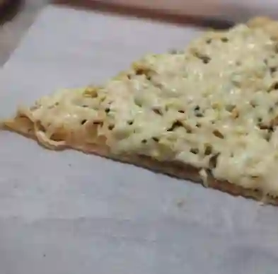 Pizza Pollo Champiñón Especial