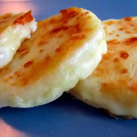 Arepa con Queso