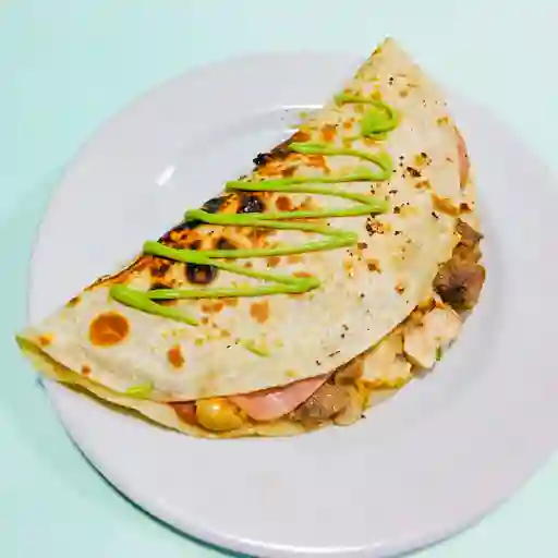 Quesadilla Huevo y Tocineta