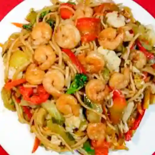 Chow Mein con Camarones