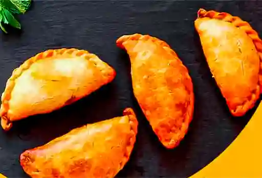 Combo Empanadas Paisa