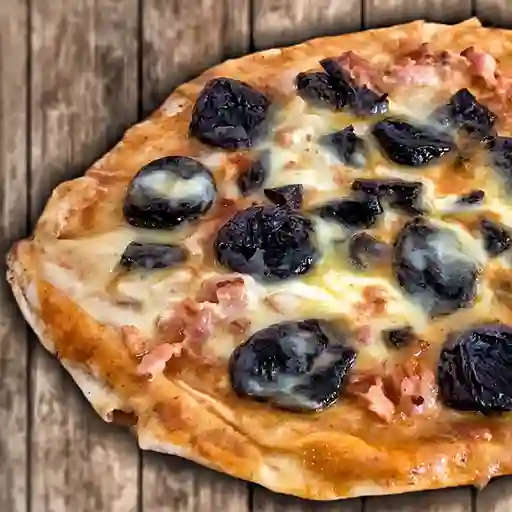 Pizzeta de Ciruela y Tocineta