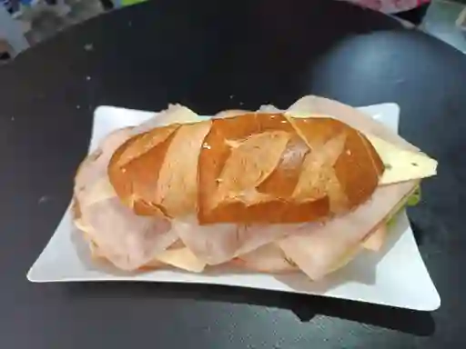 Sándwich Jamón de Cordero