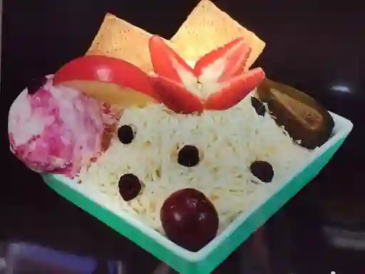 Ensalada Sencilla con Helado