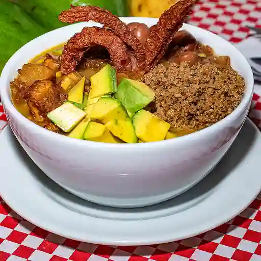 Cazuela de Frijoles