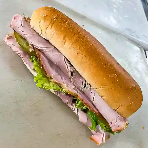 Sándwich de Pernil