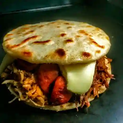 Arepa Trifasica