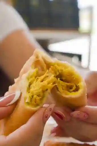 Empanada de Pollo