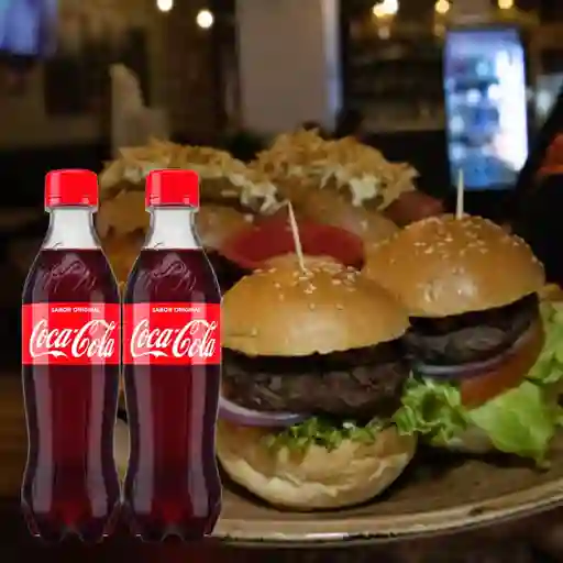 Combo Mini Burgers y Mini HotDogs + 2 Coca-Cola Original 400ml