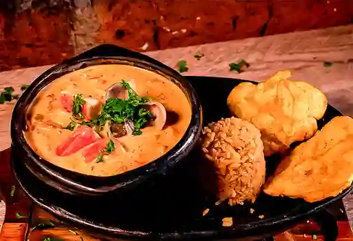 Cazuela de Mariscos