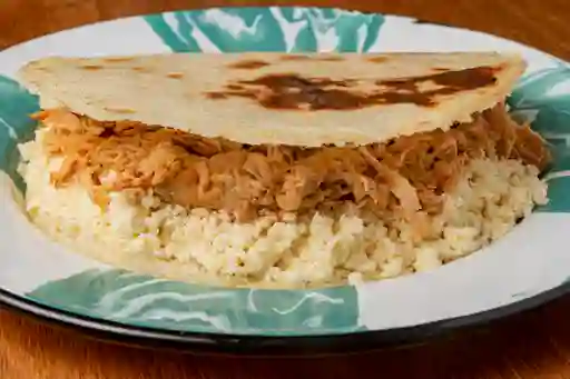 Arepa Ocañera con Pollo