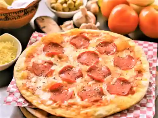 Pizza Salami y Pepperoni